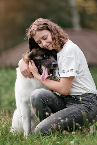 La multa por no recoger el excremento de tu mascota en Colombia